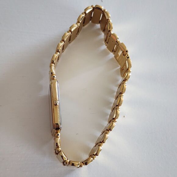 Seiko Quartz 7320-5889 Vintage Gold Tone Rectangular Dress Watch Japan 1984 - Picture 9 of 16